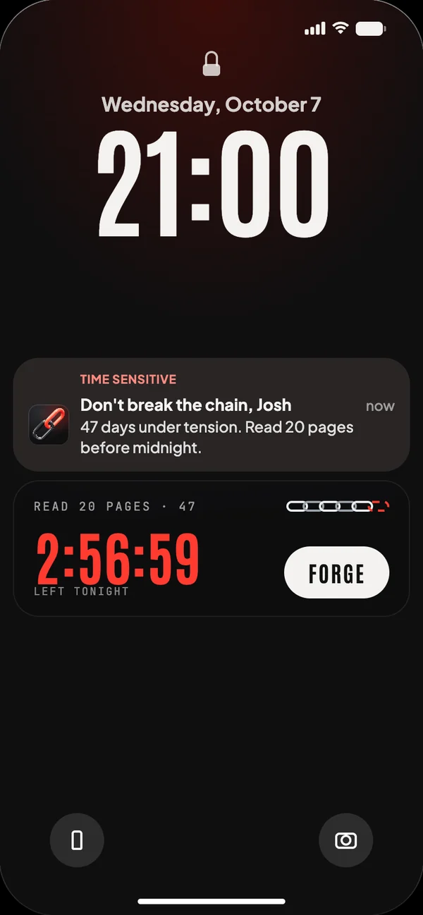 Lock Screen at 21:00 with a time-sensitive Chainy alert and a live countdown.